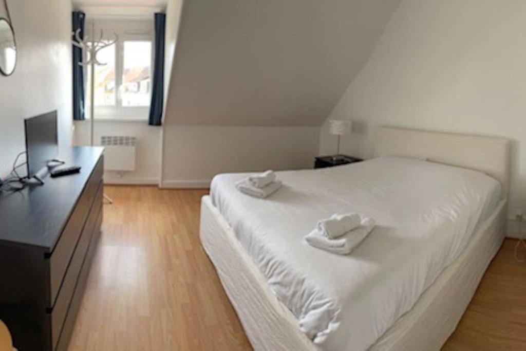 Camelia; Beau Logement Lumineux, Avec Vue Sur Mer Wimereux Bagian luar foto